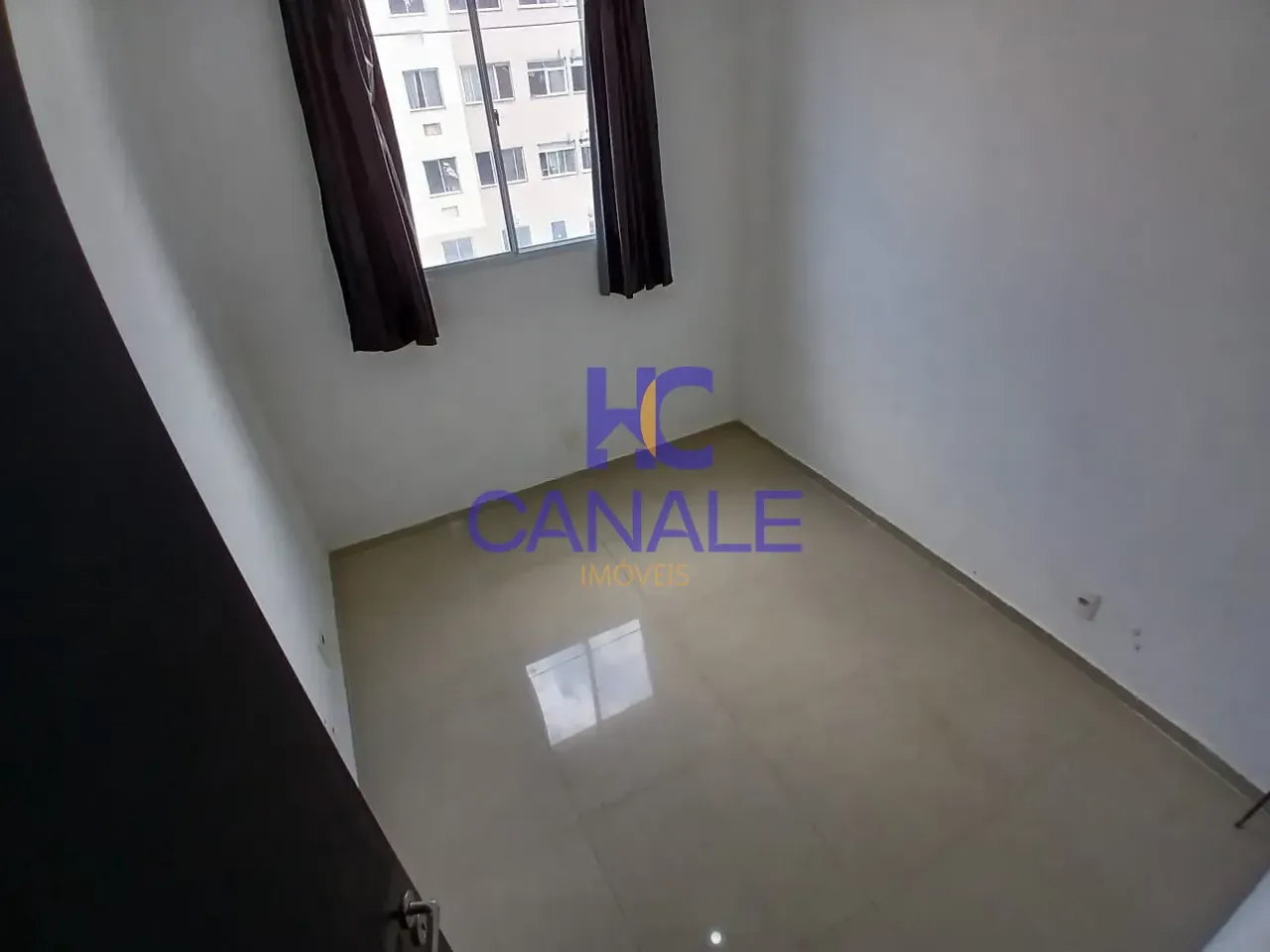 Apartamento com 3 quartos, 1 banheiro e cozinha separada — photo 4
