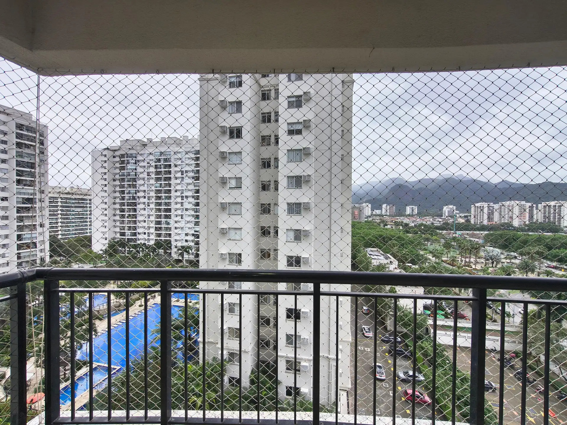 Apartamento de aluguel com 2 quartos e varanda — photo 7