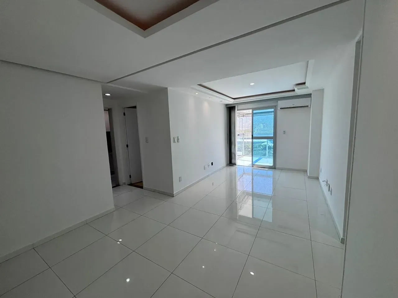 Furnished apartment with 3 bedrooms and a balcony — photo 6