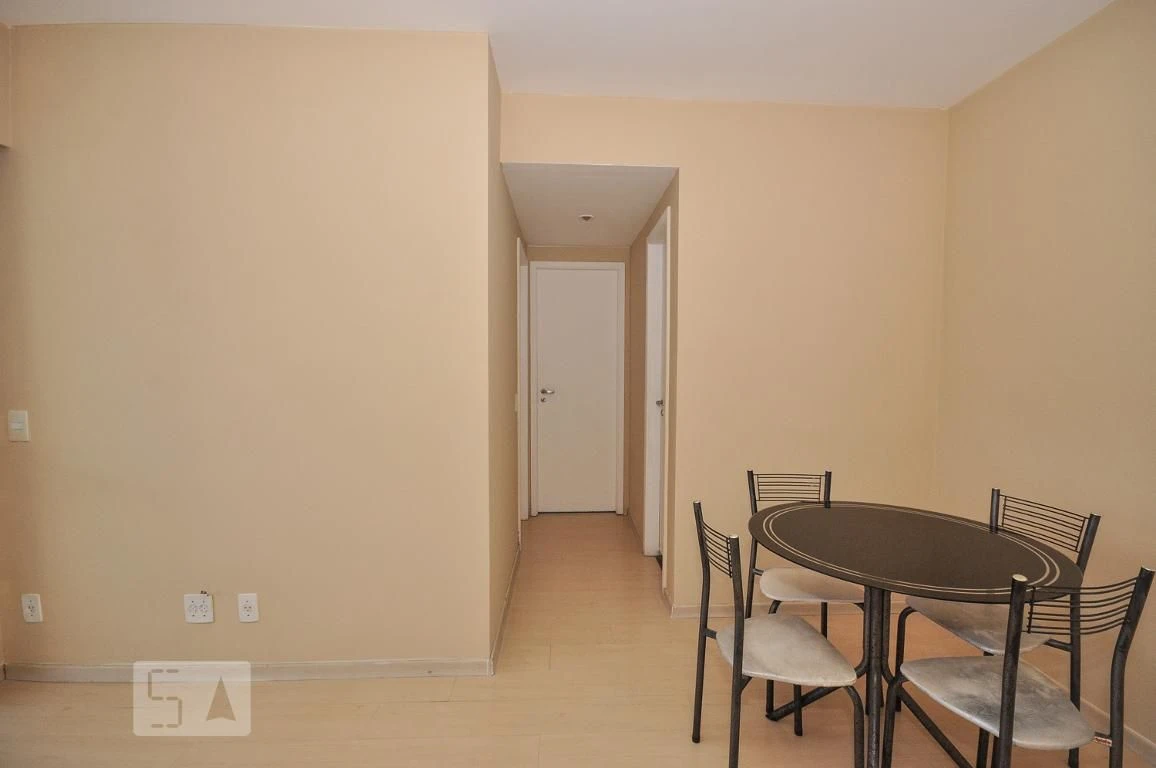 2-bedroom apartment with a mountain view in Rio de Janeiro — photo 26
