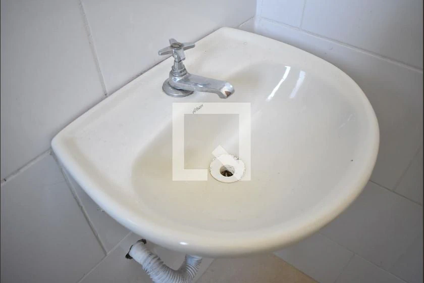 Apartment with parking and a glass-enclosed shower — photo 29