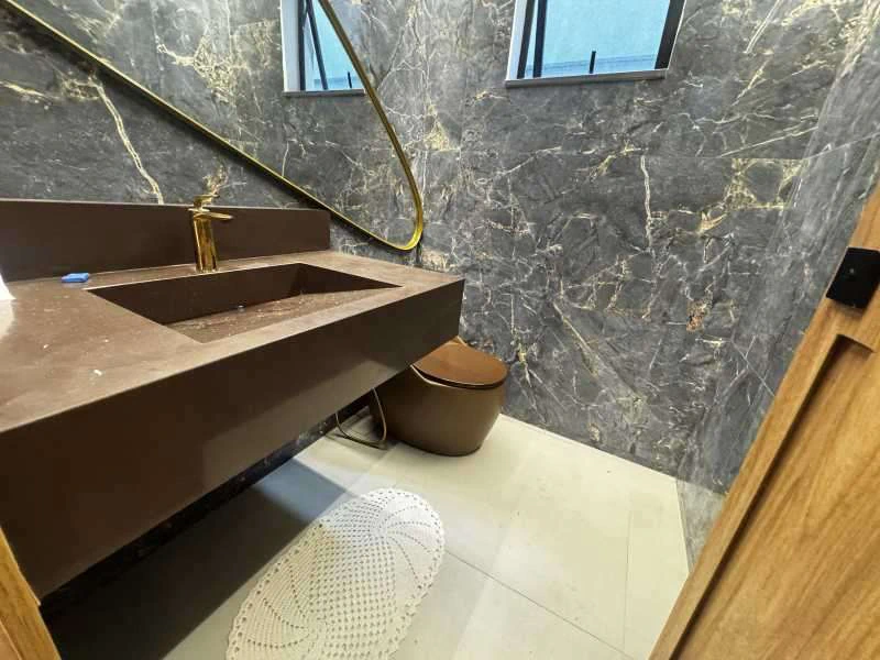 540 m² house with 5 en-suite bedrooms and open-plan kitchen — photo 29
