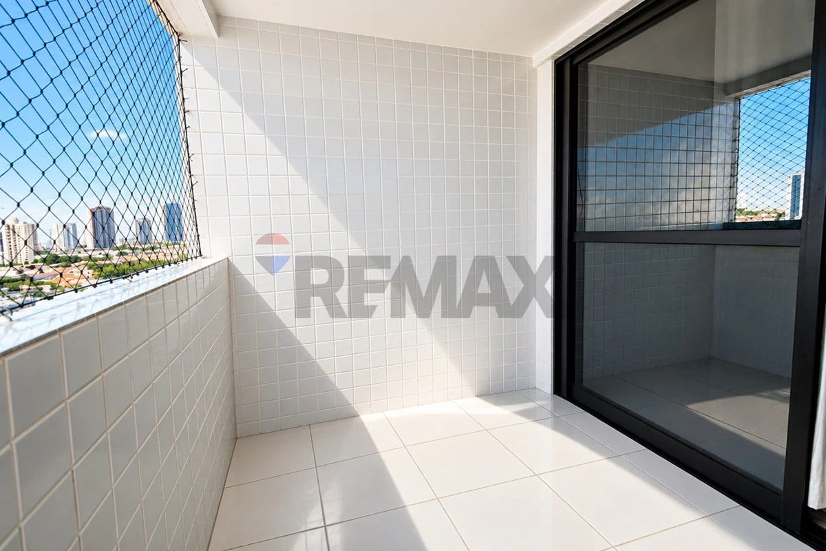 Furnished apartment, 97 m², with a private pool — photo 14