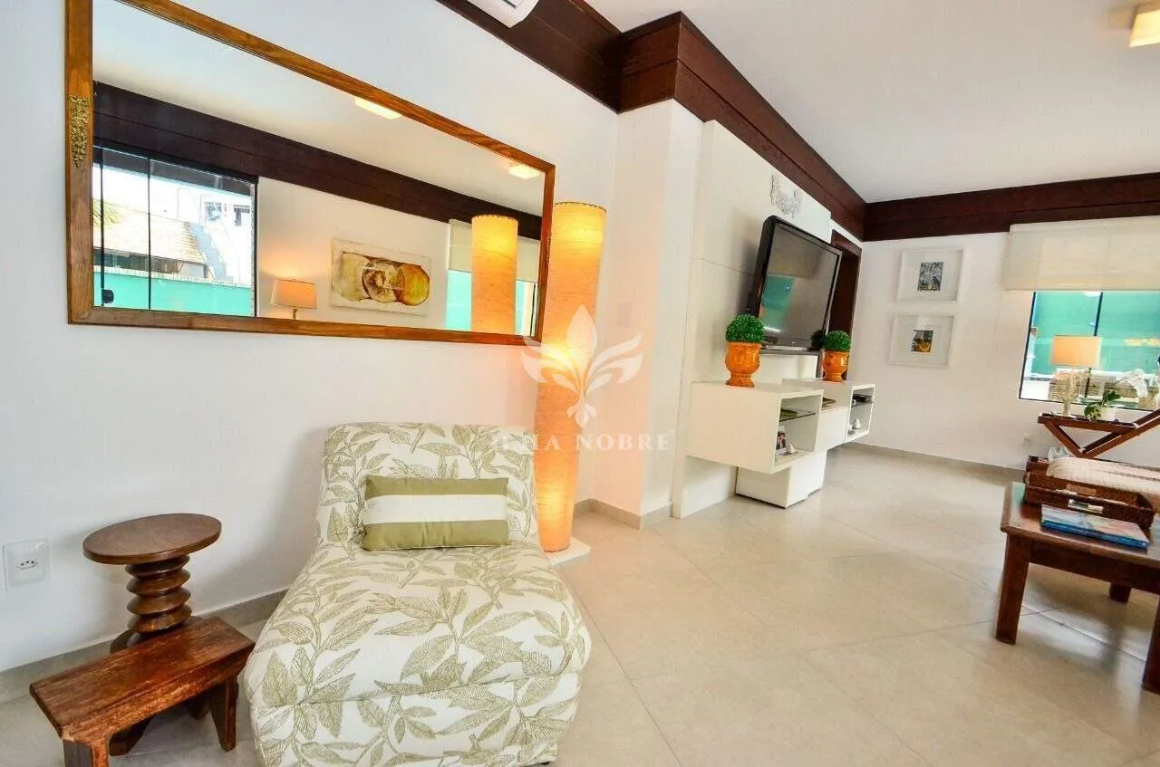 Casa mobiliada com 7 quartos e piscina ao ar livre — photo 62