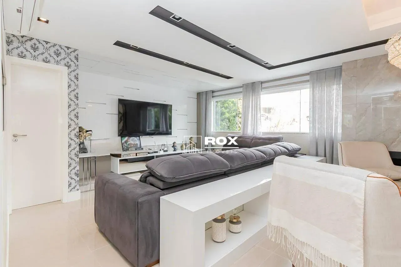 Furnished house with 4 en-suite bedrooms and 266 m² — photo 16
