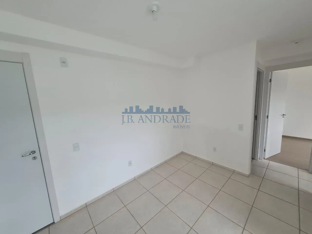 66 m² apartment with a mountain view and a home office — photo 22