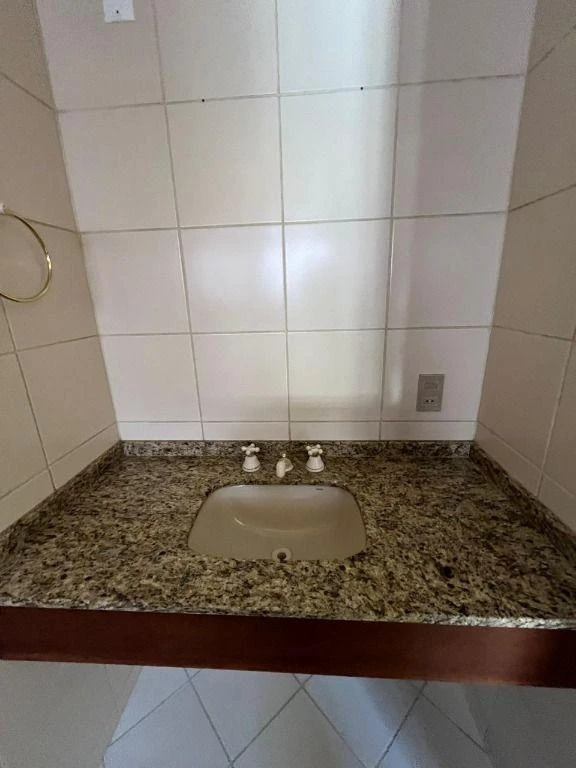 House with 3 en-suite bedrooms and a balcony, 450 m² — photo 48