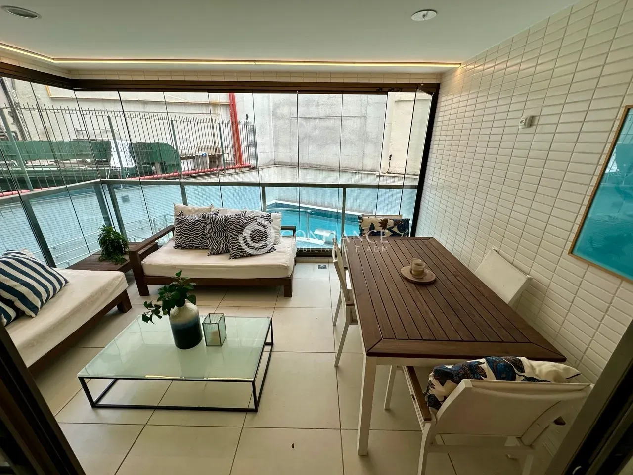 2 quartos e vista para a água: apartamento de 95 m² — photo 2
