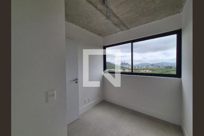 3-bedroom apartment with a mountain view in Rio de Janeiro — photo 8
