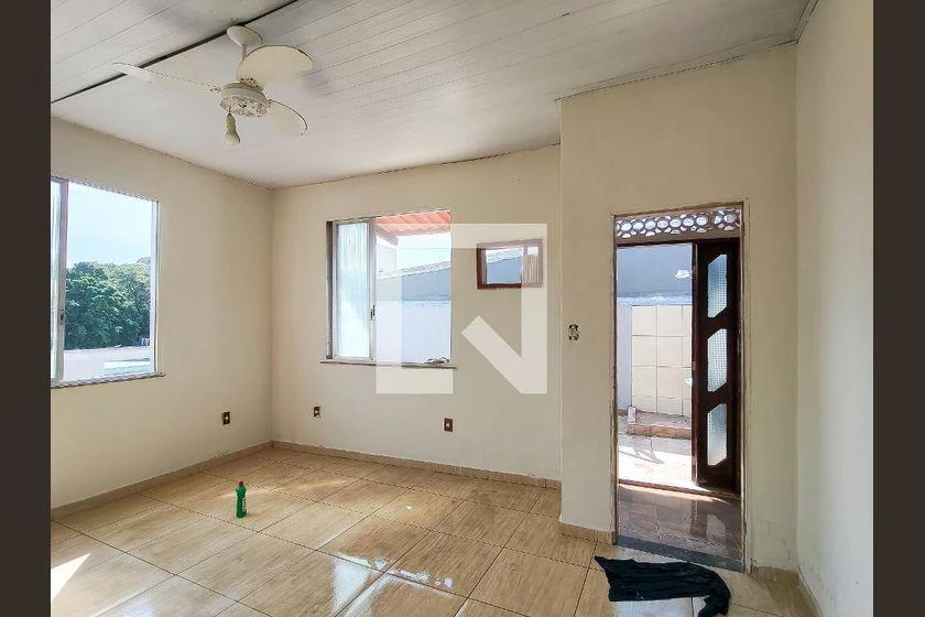80 m² rental apartment with 2 bedrooms and enclosed kitchen — photo 45