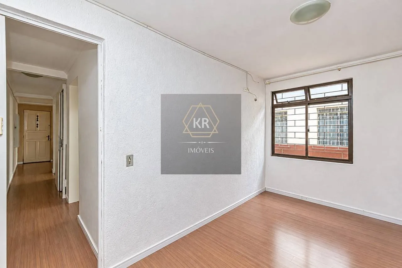Apartamento com piso de madeira ou laminado, Campo Comprido — photo 23