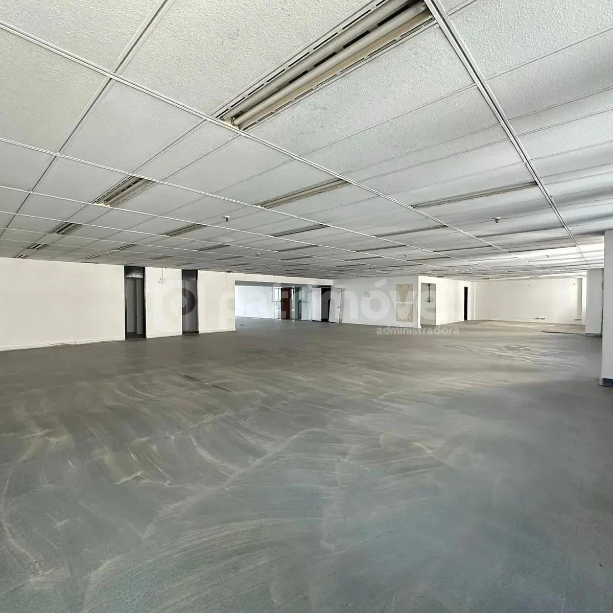 Apartamento sem mobília com 1 quarto e 6 banheiros — photo 3