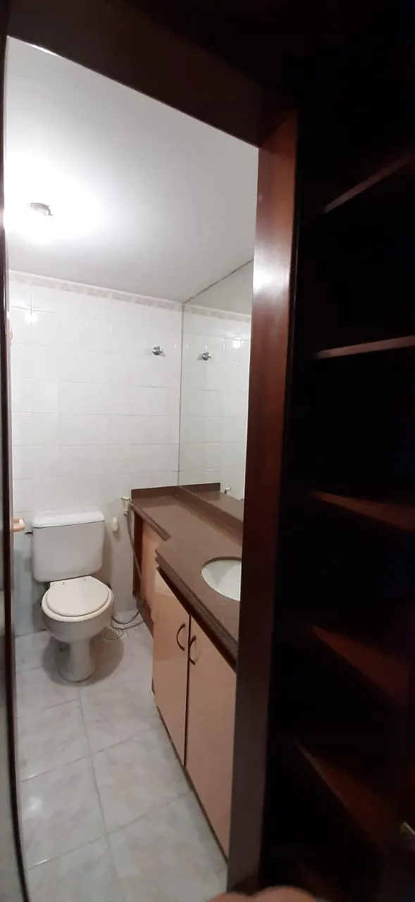 2-bedroom apartment with a home office — photo 14