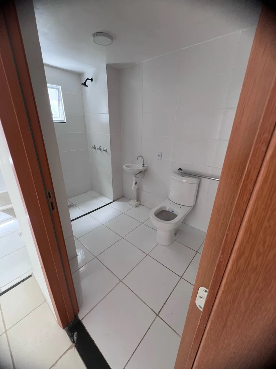 Apartamento de 2 quartos em condomínio com piscina — photo 18