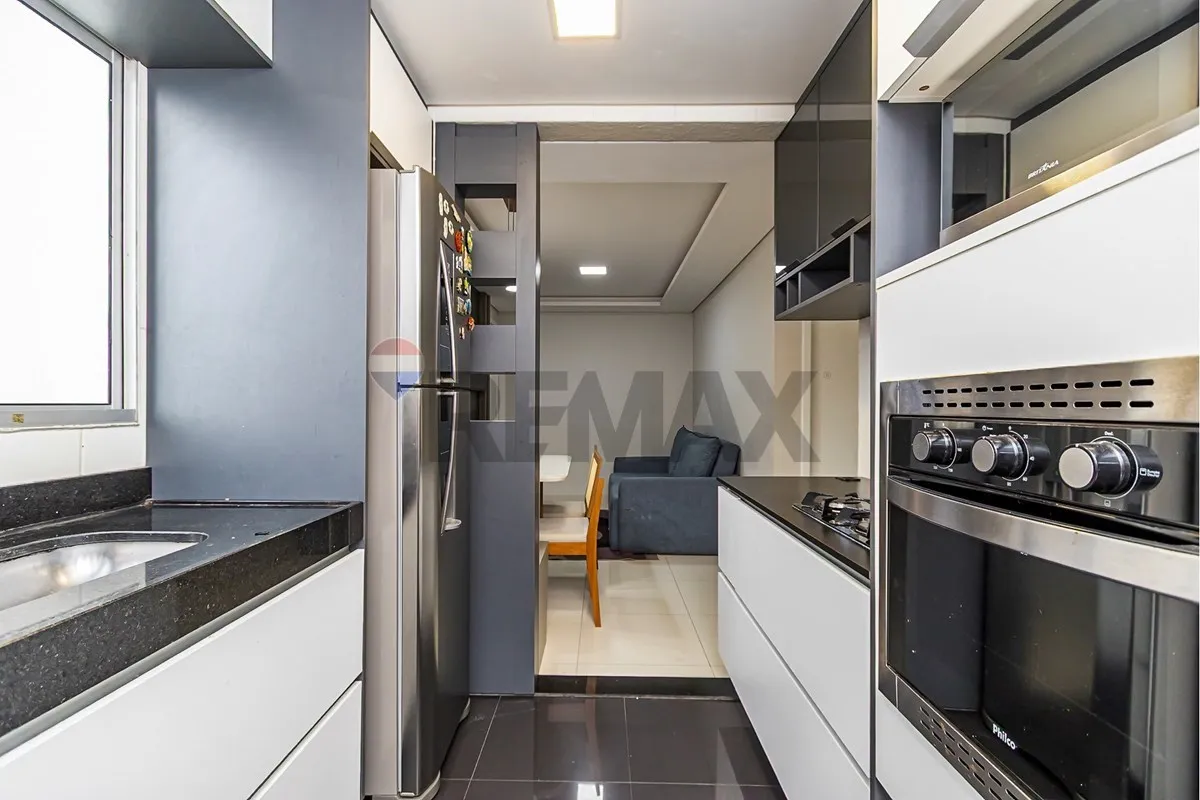 2-bedroom apartment with a home office in Curitiba — photo 21