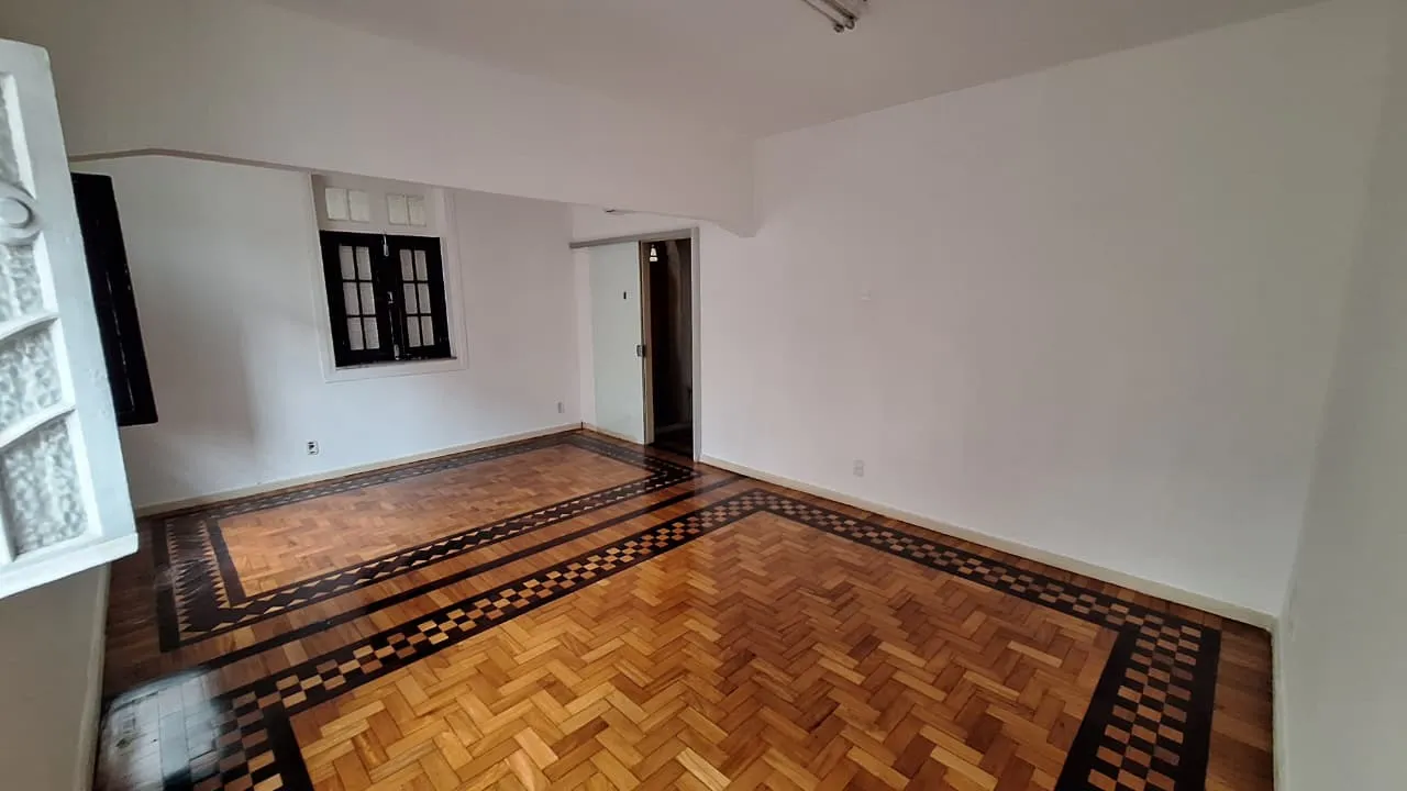 Commercial house with 3 bedrooms and 250 m² — photo 7