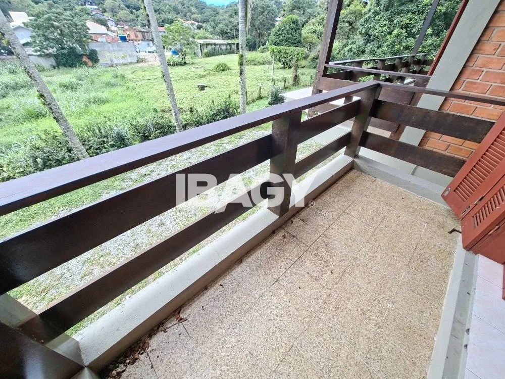 House with 4 bedrooms and balcony BBQ grill — photo 22