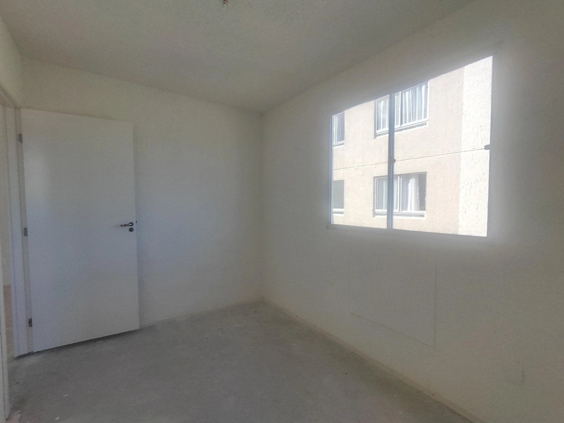 2-bedroom apartment with 1 bathroom and pet allowance — photo 14