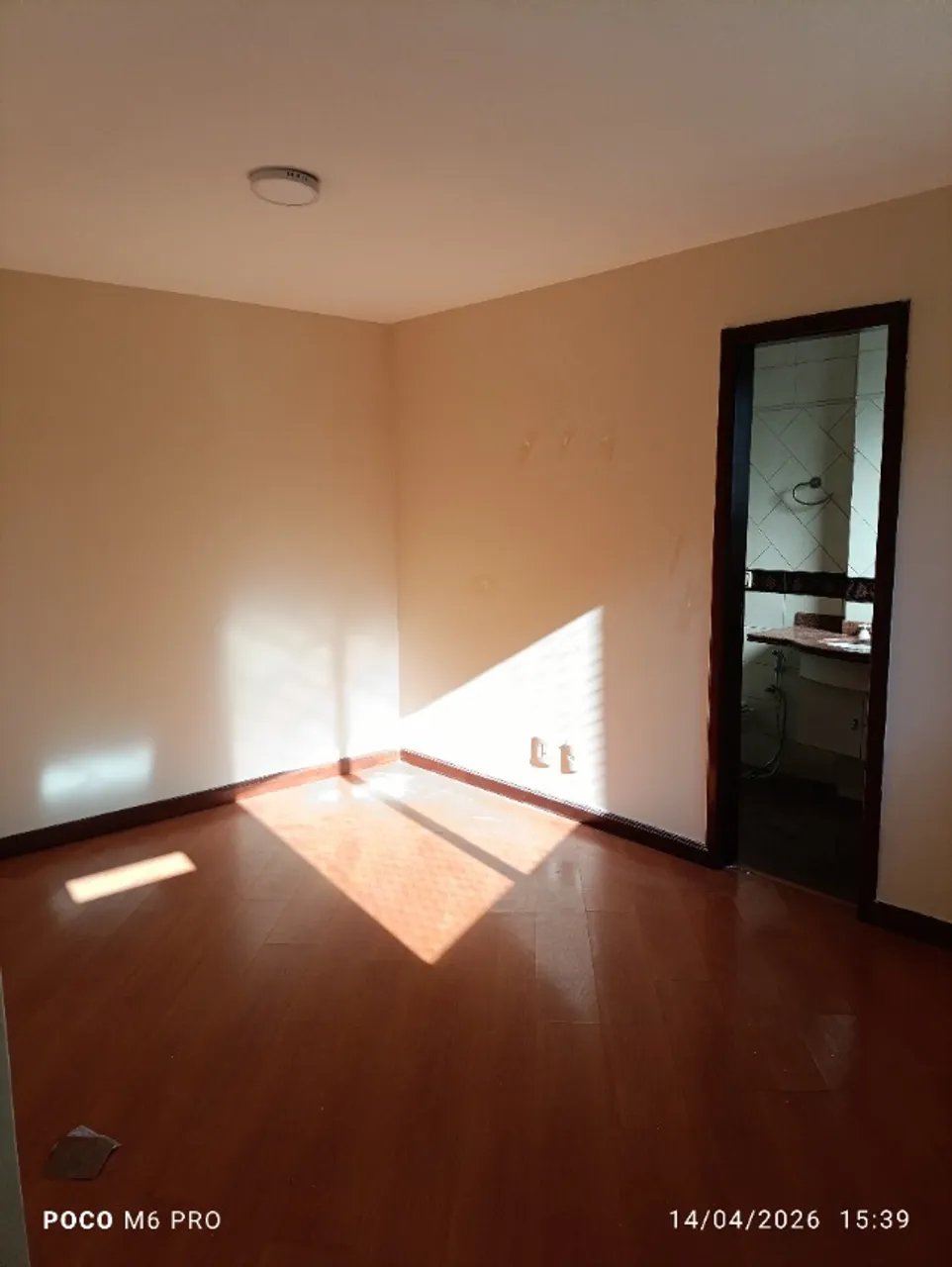 Unfurnished apartment with 3 bedrooms and 3 bathrooms — photo 15