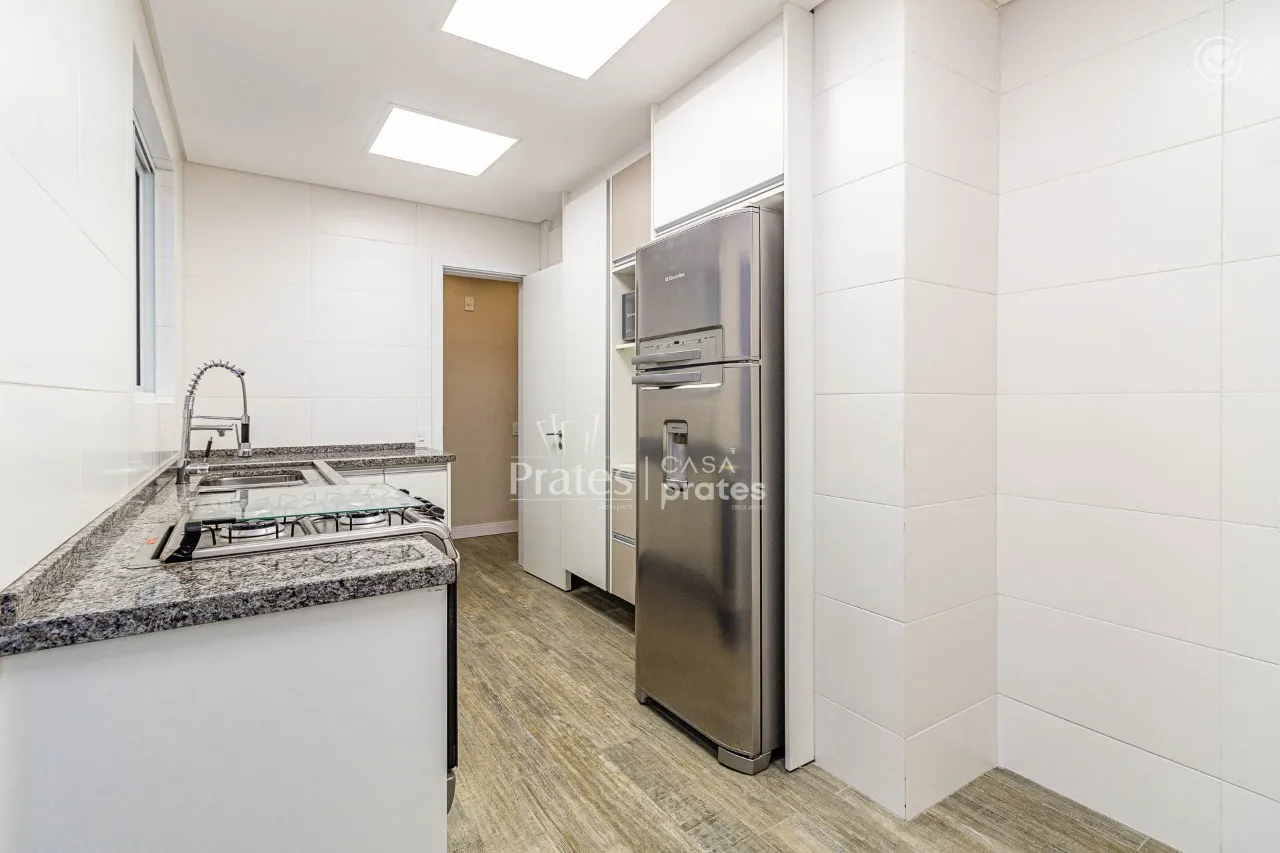 Apartamento com 3 quartos, 137 m² e painel de TV — photo 11
