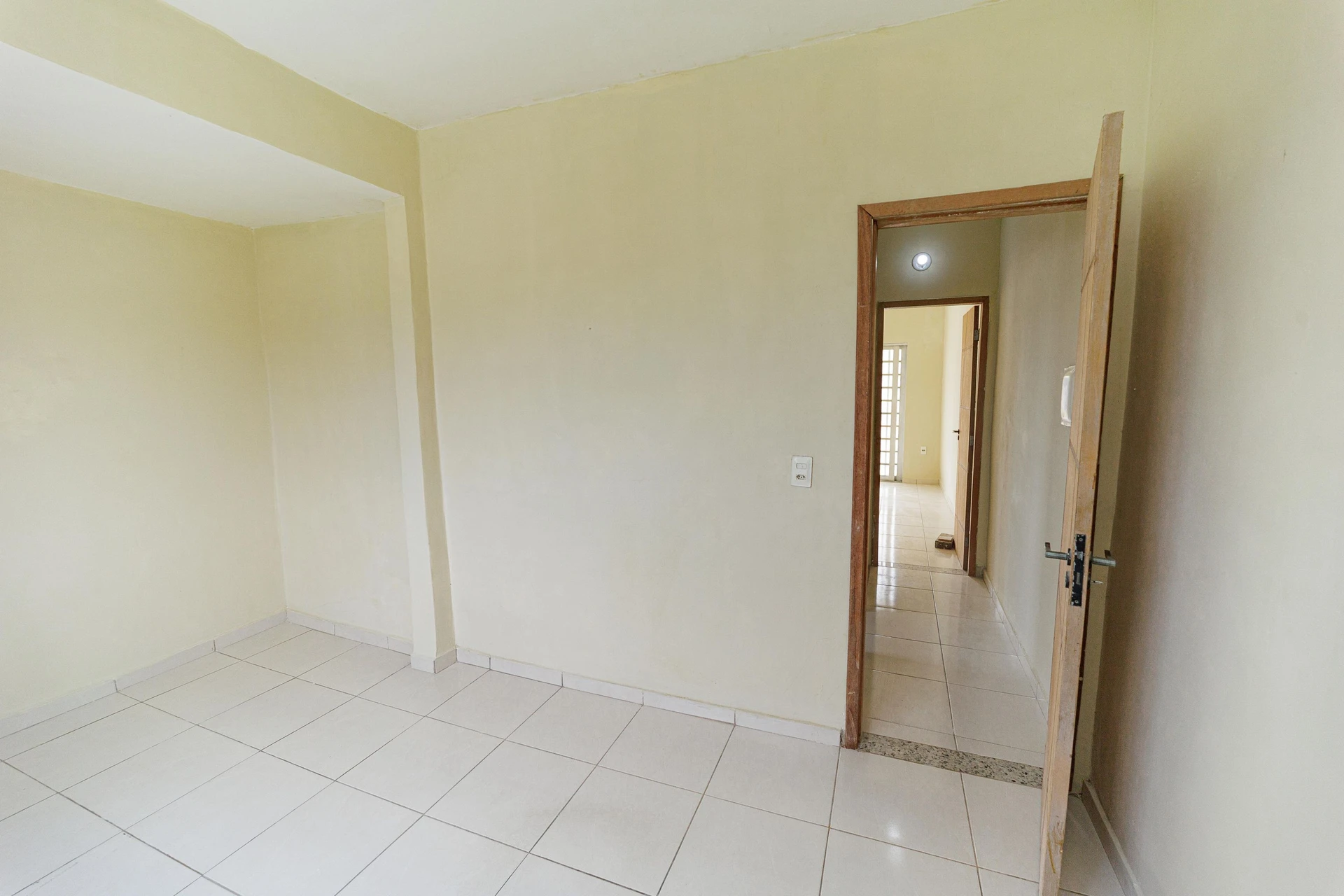 Casa de 80 m² com jardim e closet — photo 13