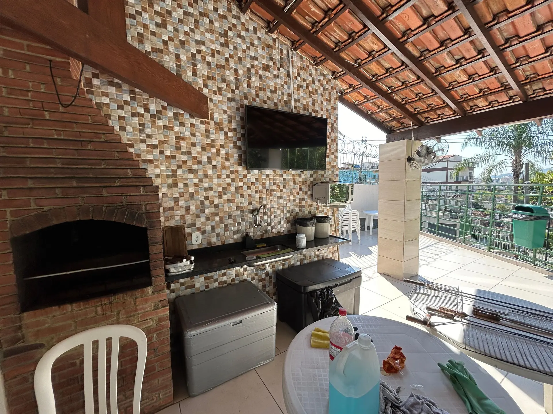 2-bedroom apartment with a mountain view in Rio de Janeiro — photo 56