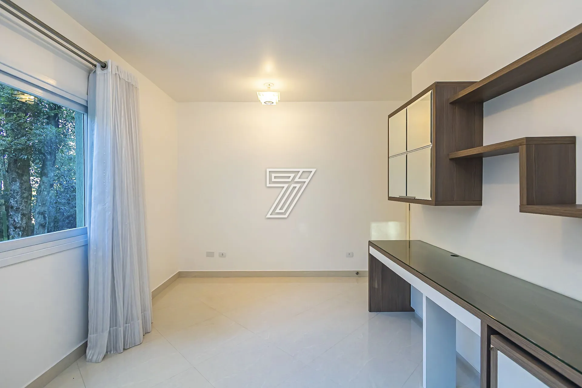 Casa para locação com 4 quartos e 3 suítes — photo 32