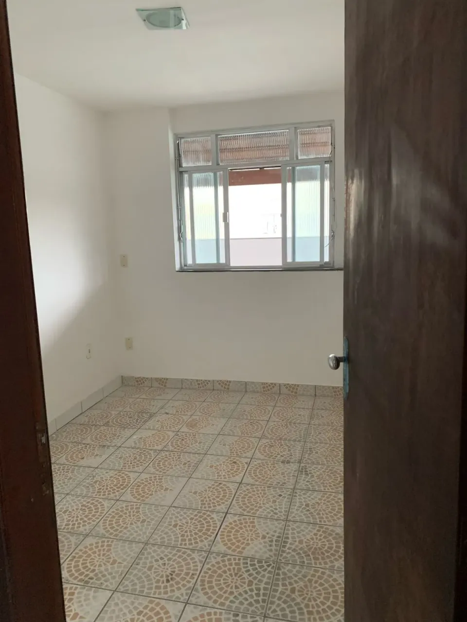 Apartment with 2 bedrooms and a separate kitchen, 80 m²
