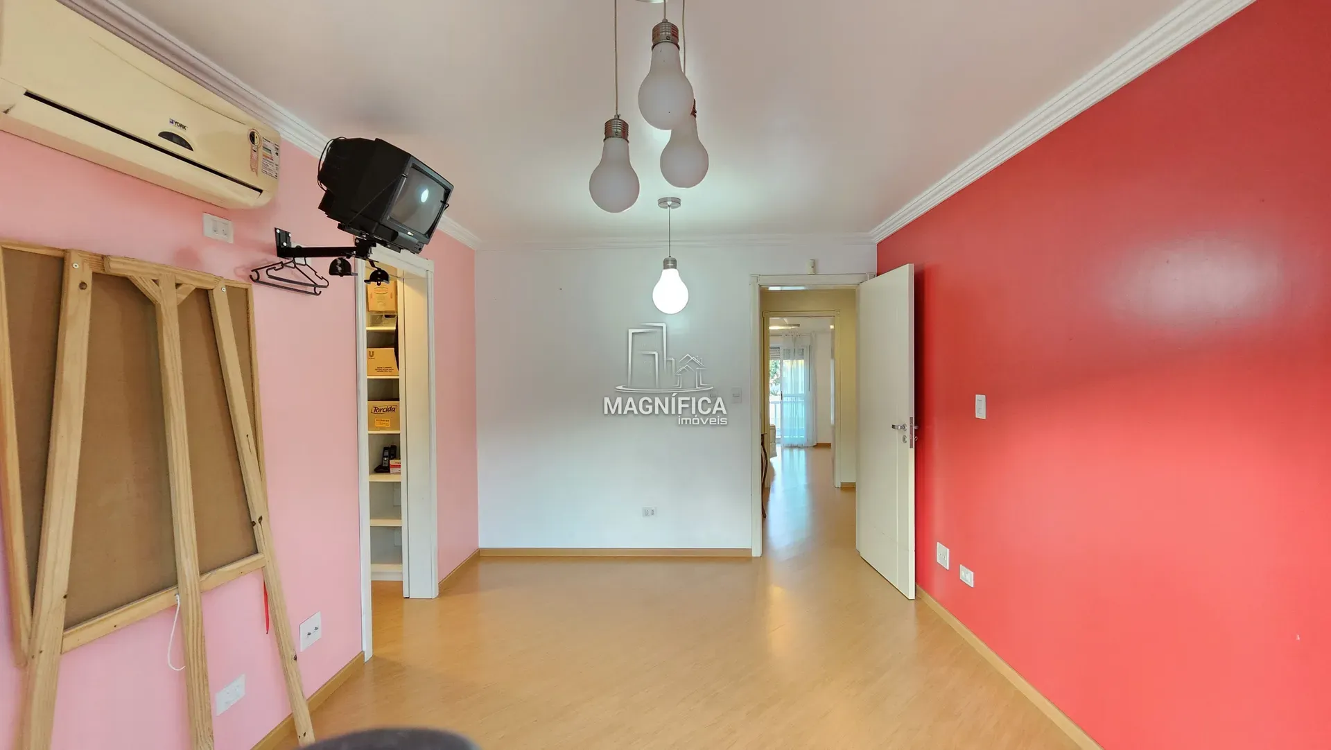 Unfurnished house with 3 en-suite bedrooms and 360 m² — photo 29