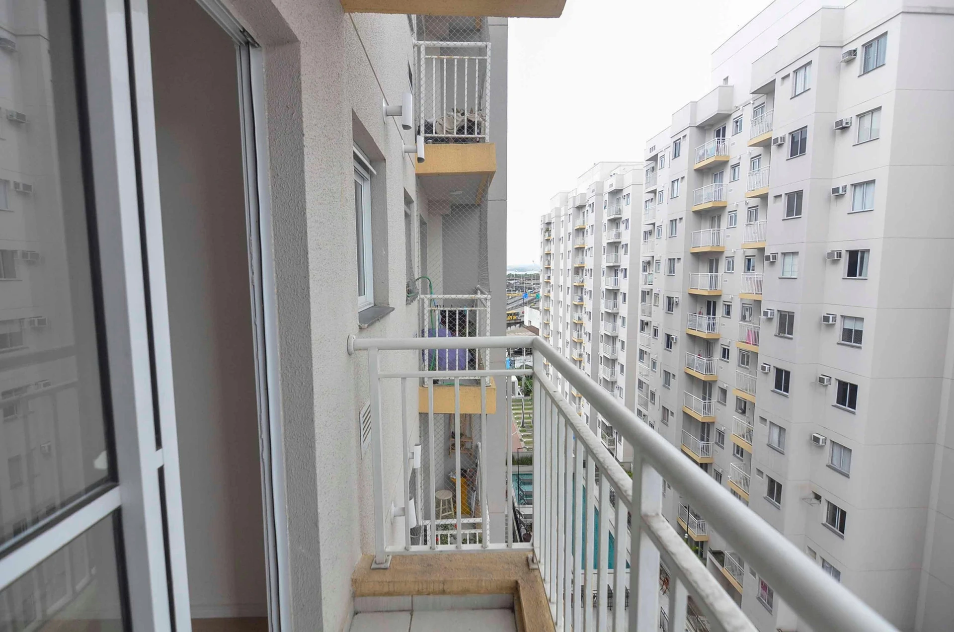 2-bedroom apartment with a washing machine in Rio de Janeiro — photo 25