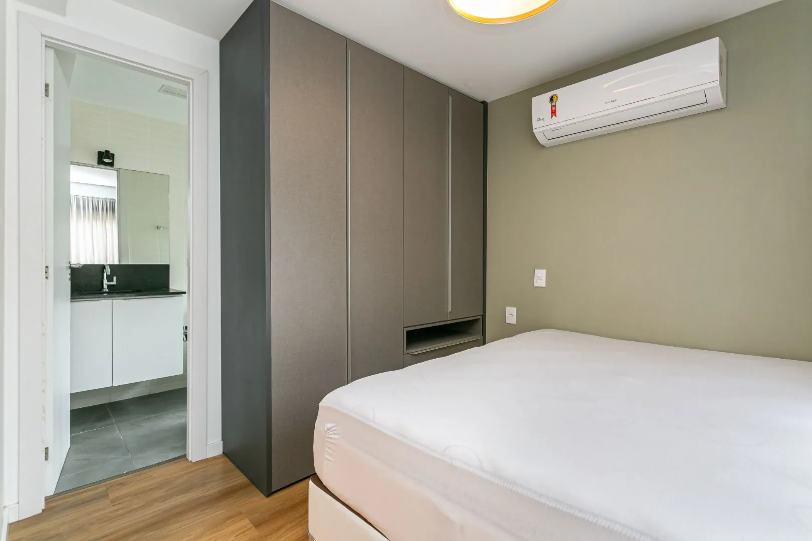 Studio mobiliado com 1 dormitório e 1 banheiro privativo — photo 10