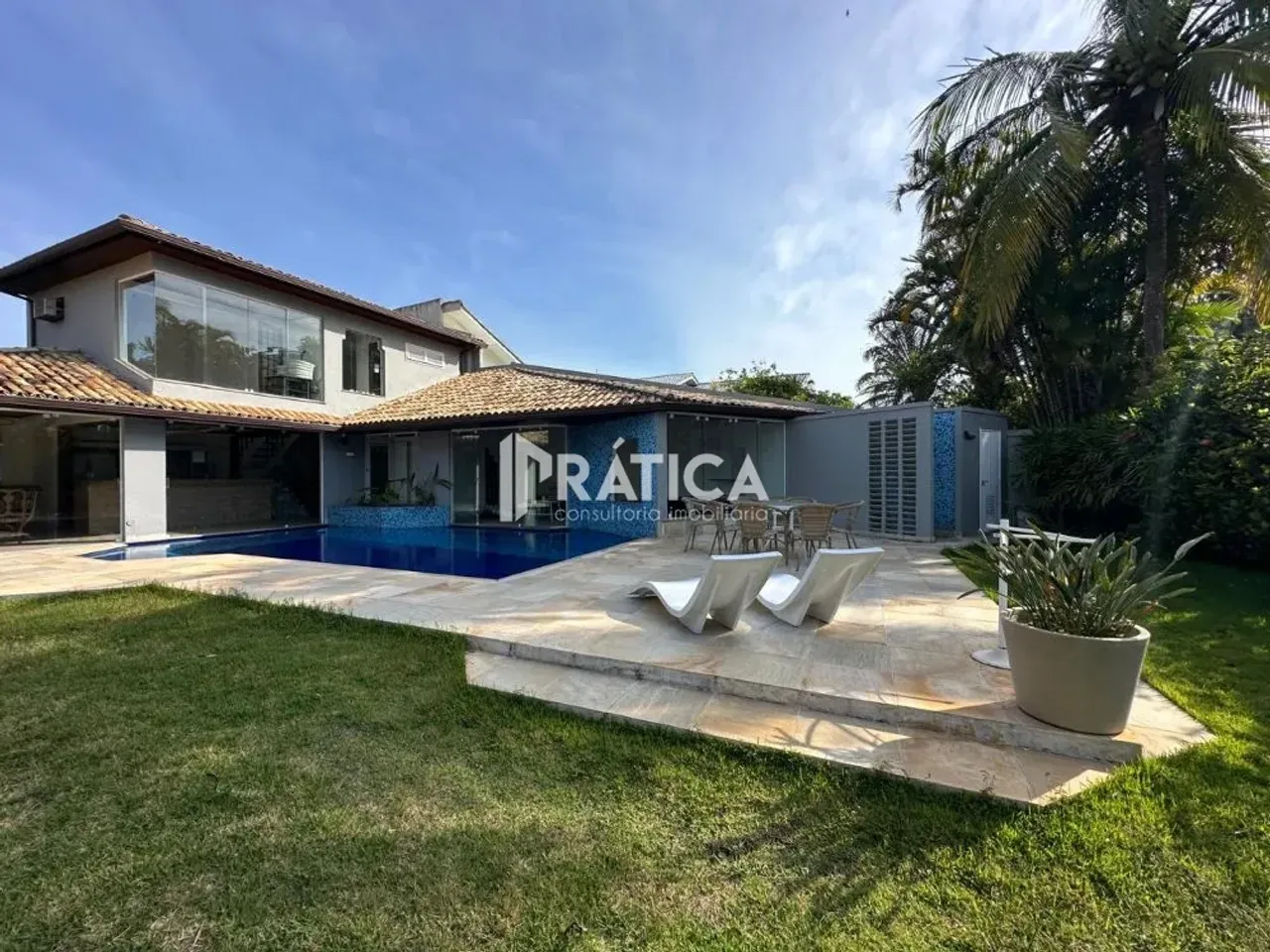 House with 5 bedrooms and 5 bathrooms, balcony grill — photo 14