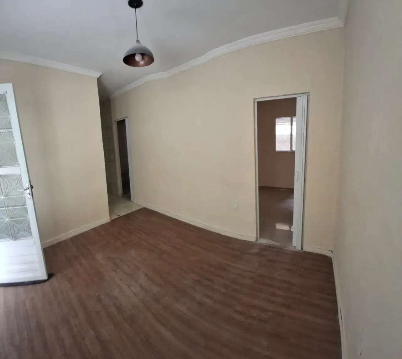 Unfurnished house with 2 bedrooms and 1 bathroom — photo 4