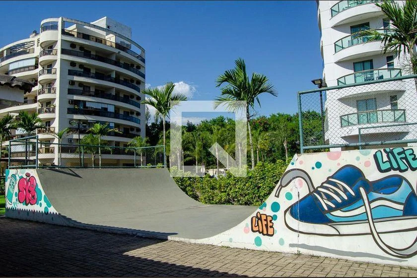 2-bedroom apartment with a mountain view in Rio de Janeiro — photo 9