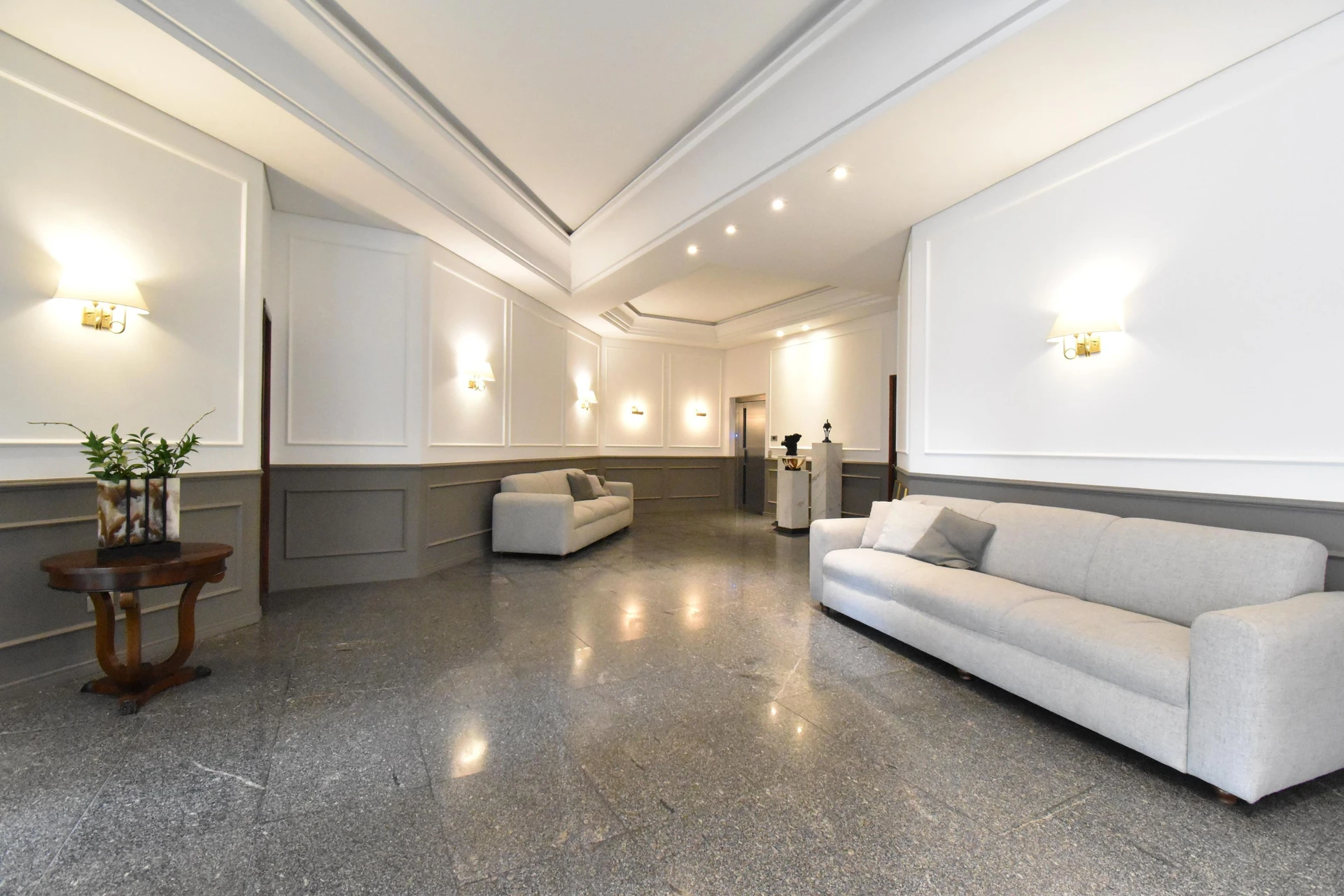 4-bedroom apartment with a jacuzzi — photo 21