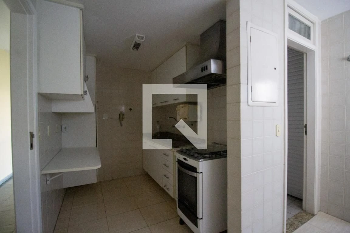 3-bedroom apartment with balcony and 2 parking spots — photo 15