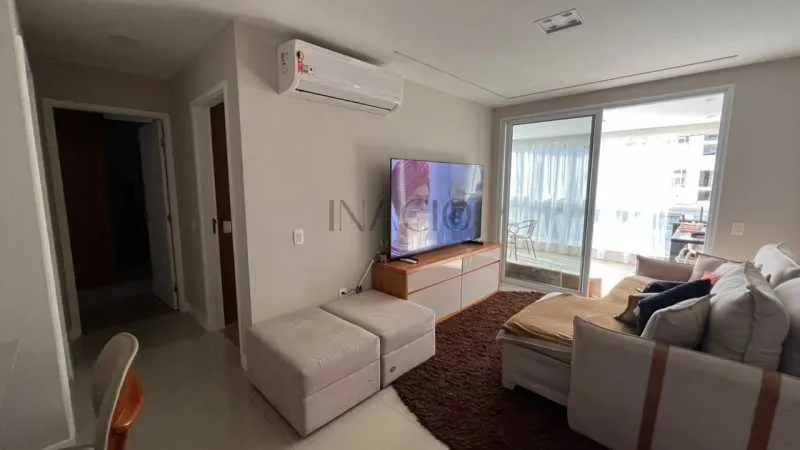Furnished 2-bedroom apartment with 85 m² and 1 parking spot — photo 13