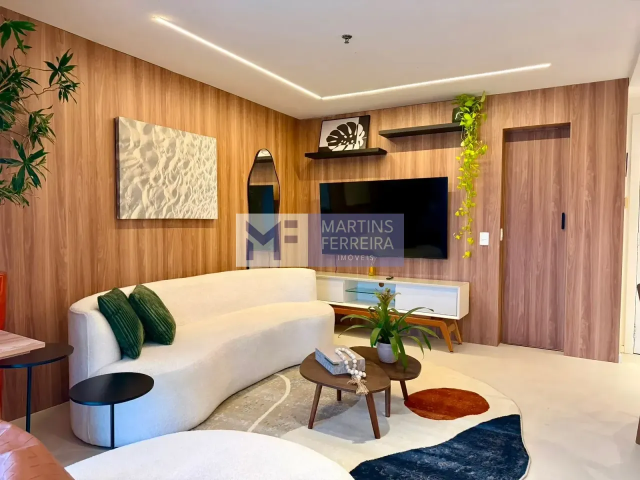 Furnished studio with balcony and open-plan kitchen — photo 8
