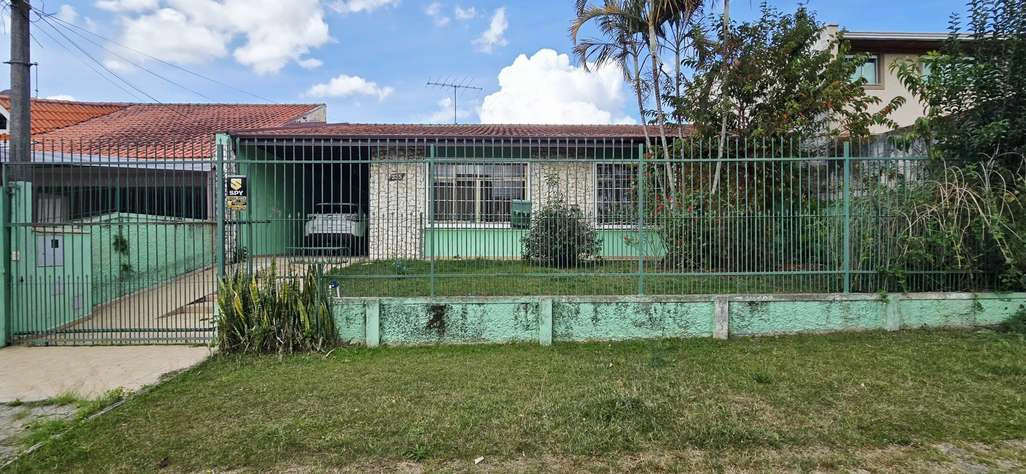 House with a private BBQ and 3 bedrooms — photo 3
