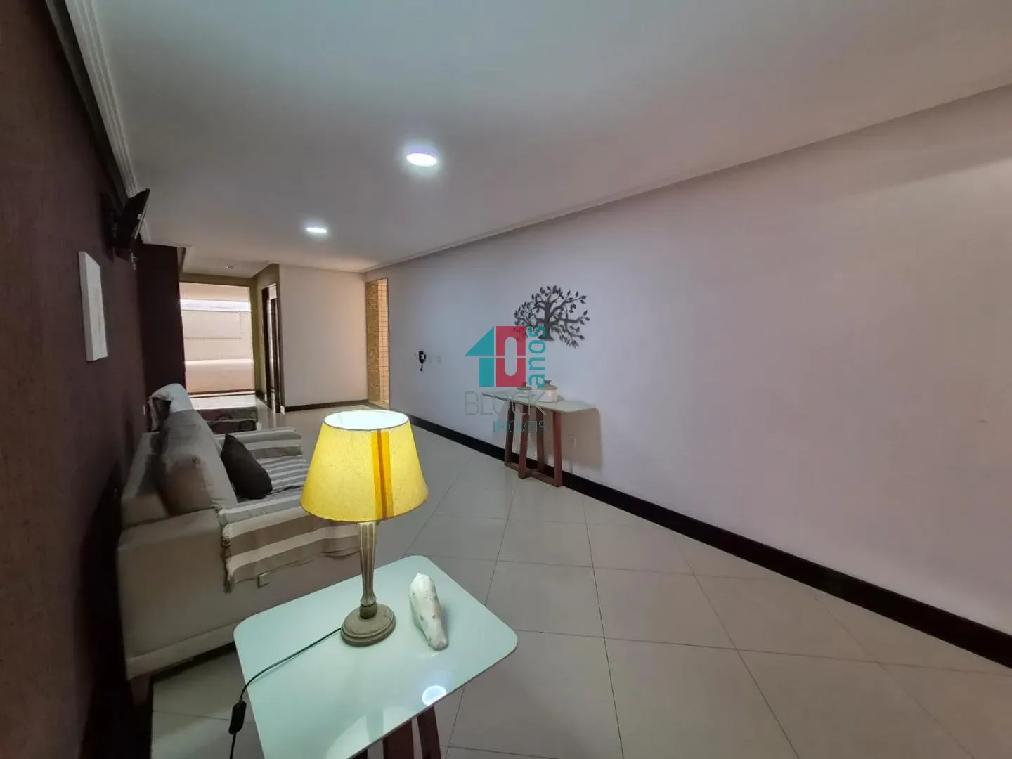 3-bedroom apartment with a washing machine — photo 31
