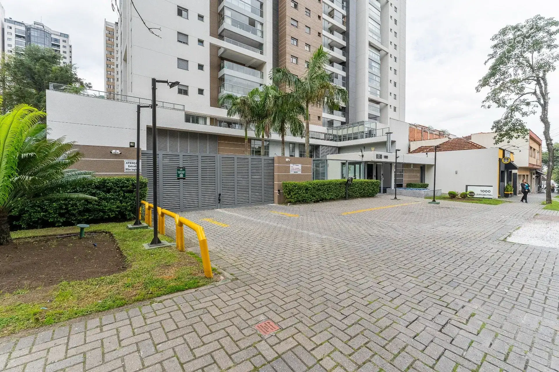 Apartamento mobiliado de 167 m² com 3 dormitórios — photo 32