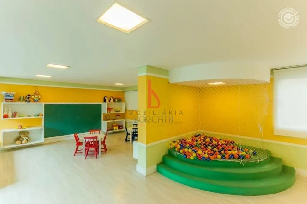 One-bedroom apartment in a building with a sauna — photo 48