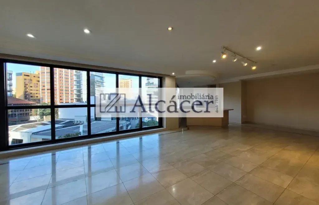 236 m² apartment with 2 en-suites and private BBQ — photo 4