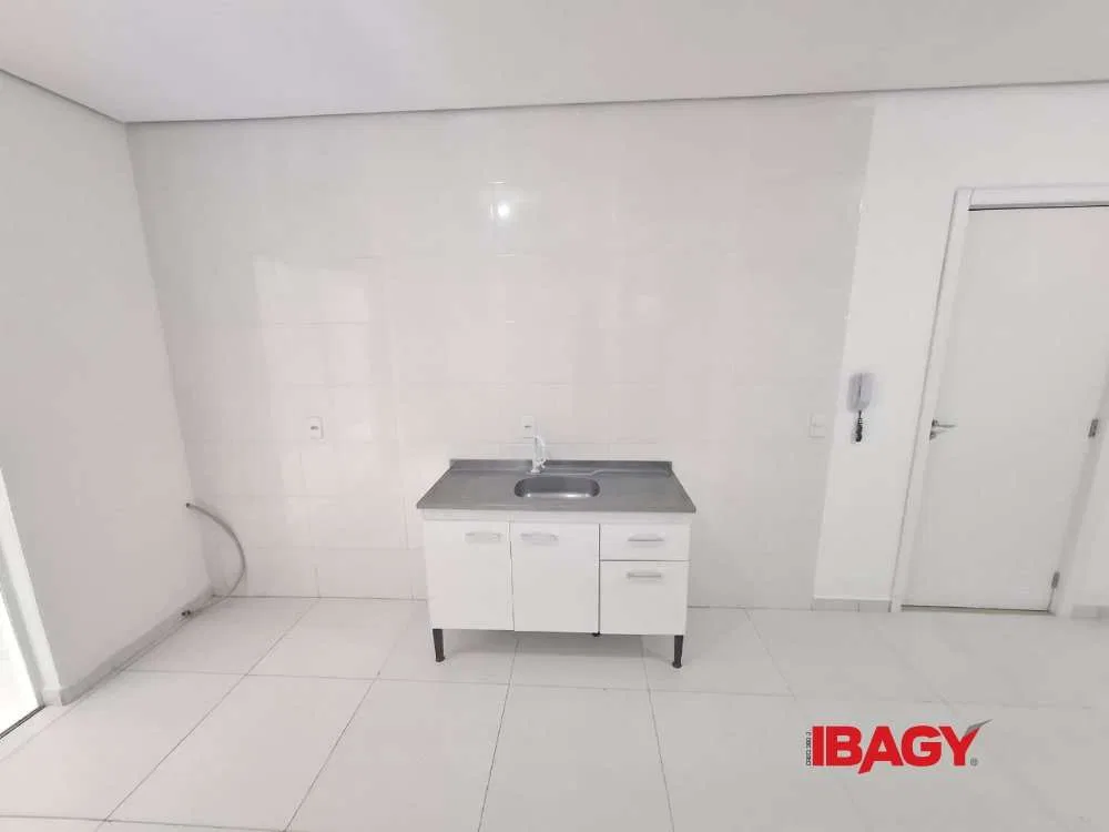 Квартира: 2 спальни, 50 м² — photo 3
