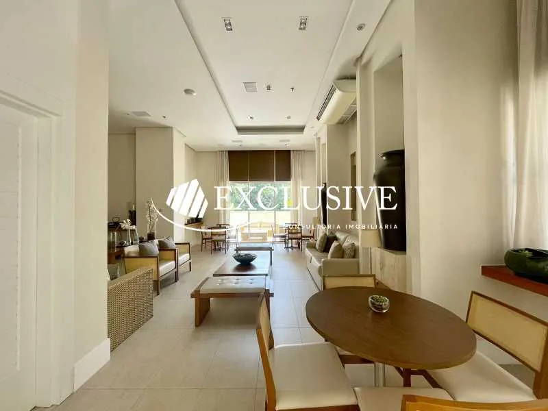 Furnished apartment with gas open-plan kitchen — photo 22