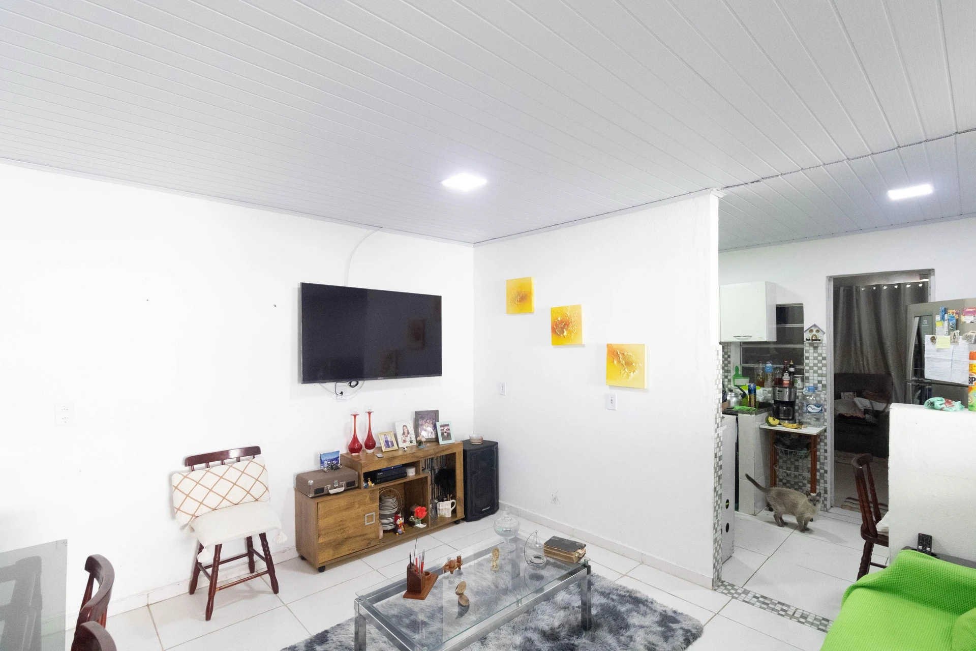Furnished house with 2 bedrooms, both en suite