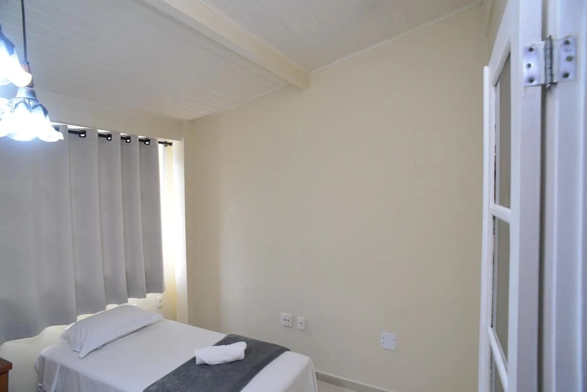 5-bedroom house with a washing machine — photo 25