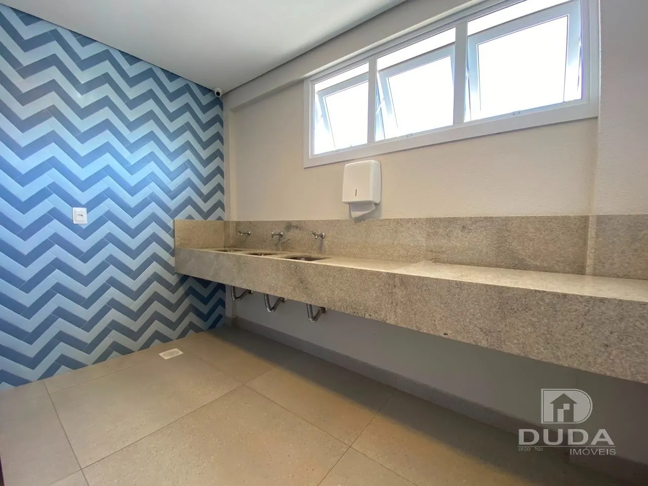 Furnished studio in a building with a coworking space — photo 28