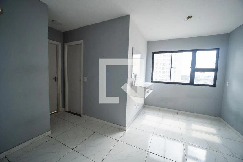 2-bedroom apartment with open-plan kitchen — photo 5