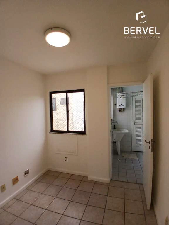 2-bedroom apartment with private BBQ and 1 parking spot — photo 6